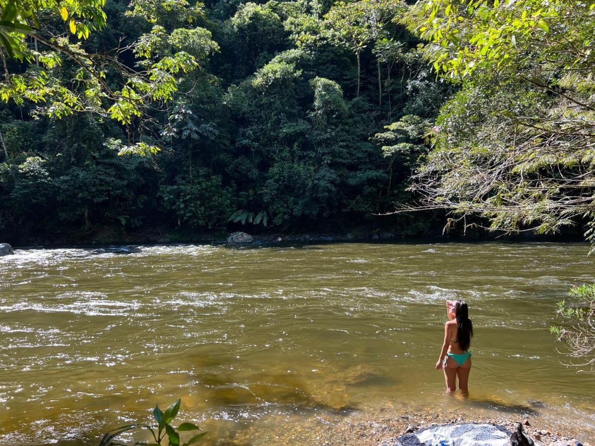 Ecocabana Pocahontas En Rio Santo Domingo, Melcocho Bed and Breakfast Cocorná Buitenkant foto